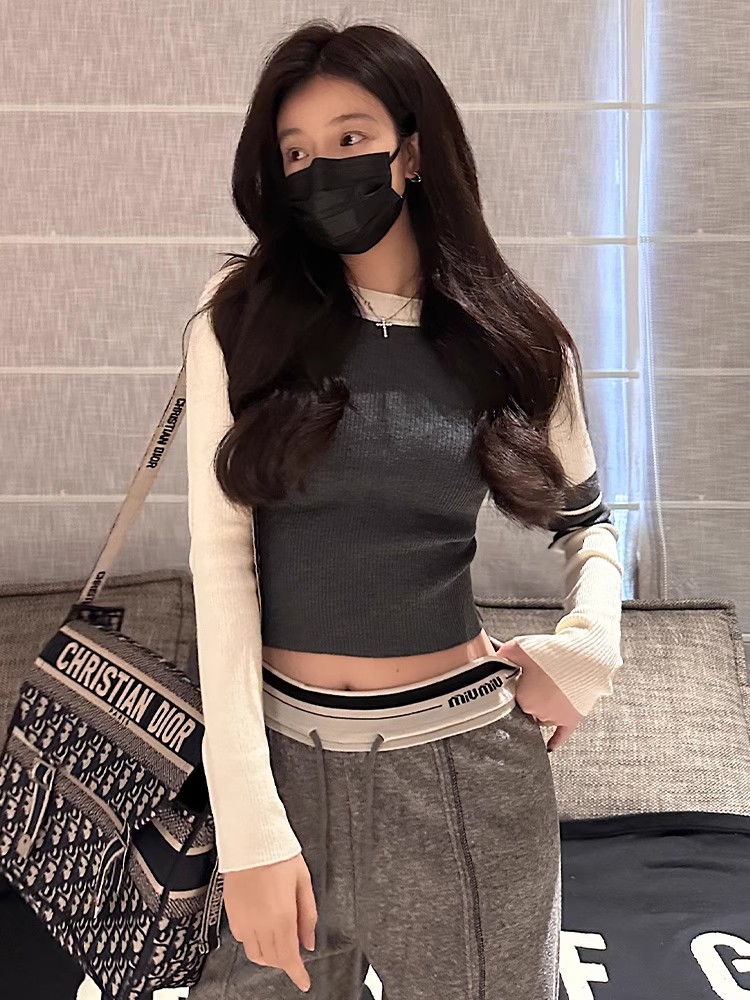 Women's Color Block Striped Knit Sweater 2026 Fall Winter Slimming Short Pullover - Image 3