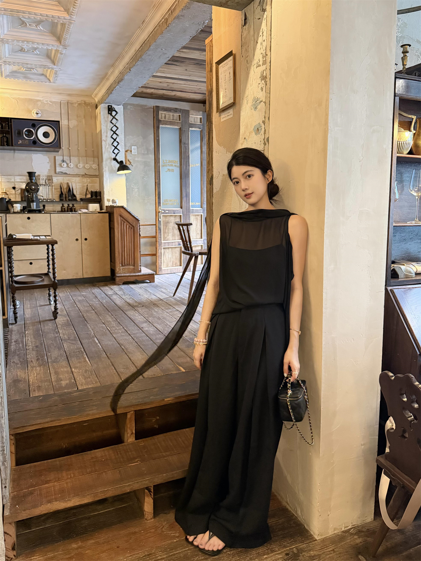 French Hepburn Style Sleeveless Chiffon Shirt and Straight Pants Set - Style c82e9e - Image 4