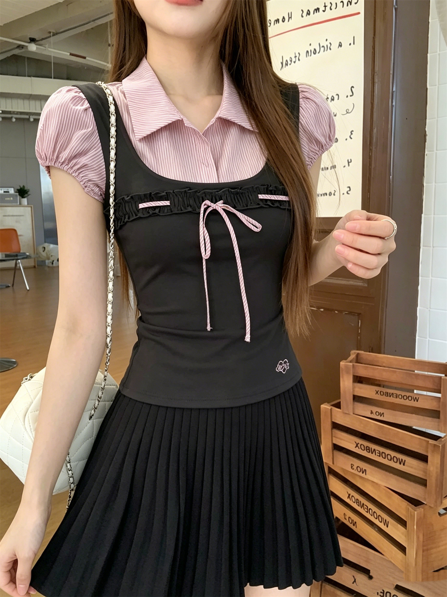 Sweet Contrast Colorblock Faux Two-Piece Puff Sleeve Shirt - Image 2