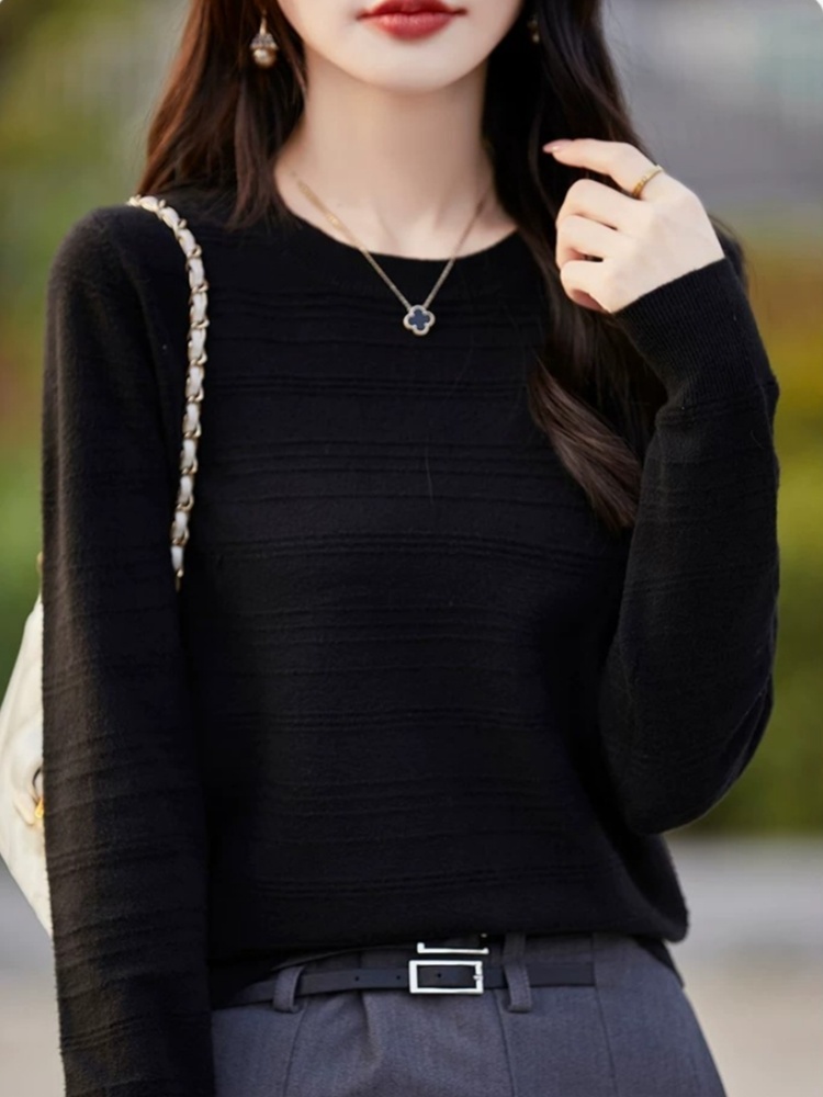 Women's Solid Knit Sweater V-Neck Loose Warm Pullover - Image 3