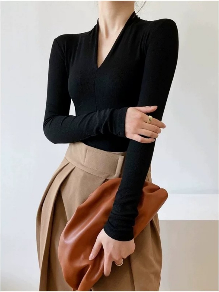 Women's V-Neck Slim Knit Long Sleeve Base Layer Sweater for Fall Winter
