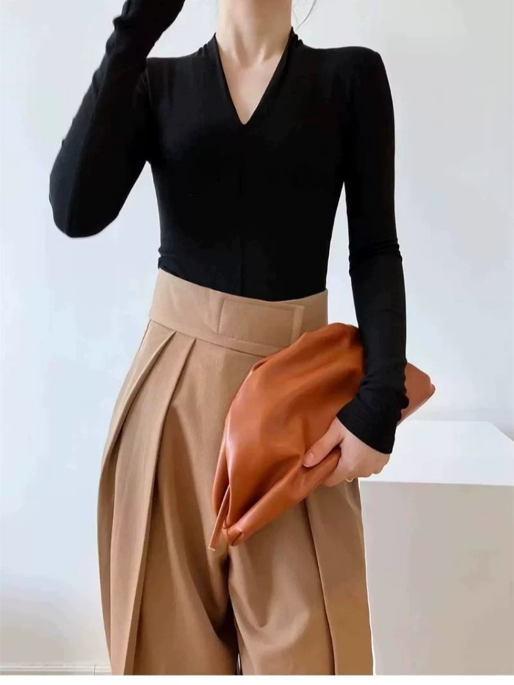 Women's V-Neck Slim Knit Long Sleeve Base Layer Sweater for Fall Winter - Image 3